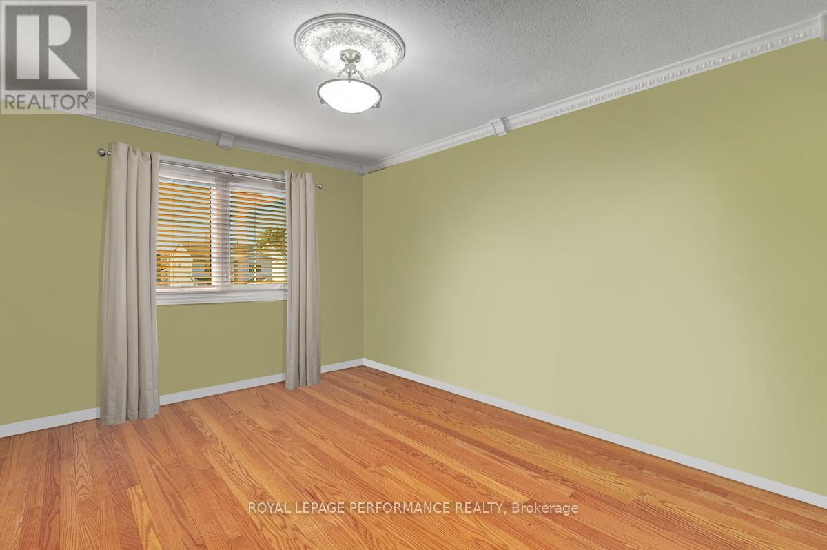 1815 Belval Crescent