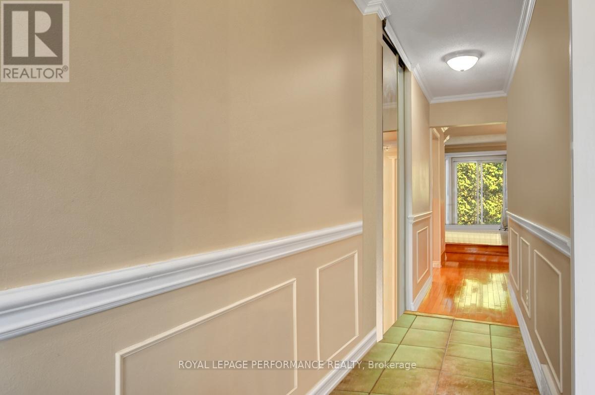 1815 Belval Crescent