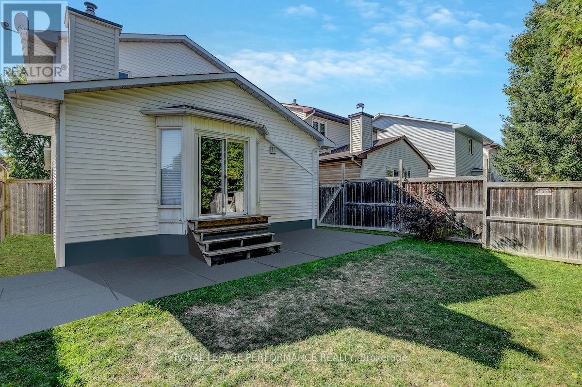 1815 Belval Crescent