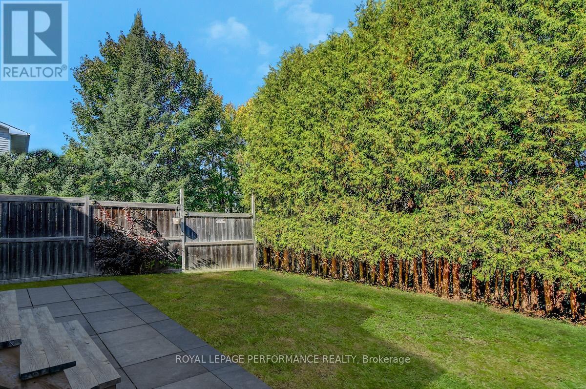 1815 Belval Crescent