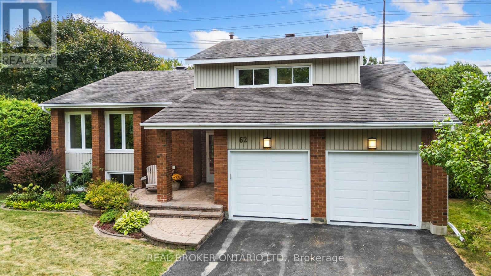 62 Herschel Crescent