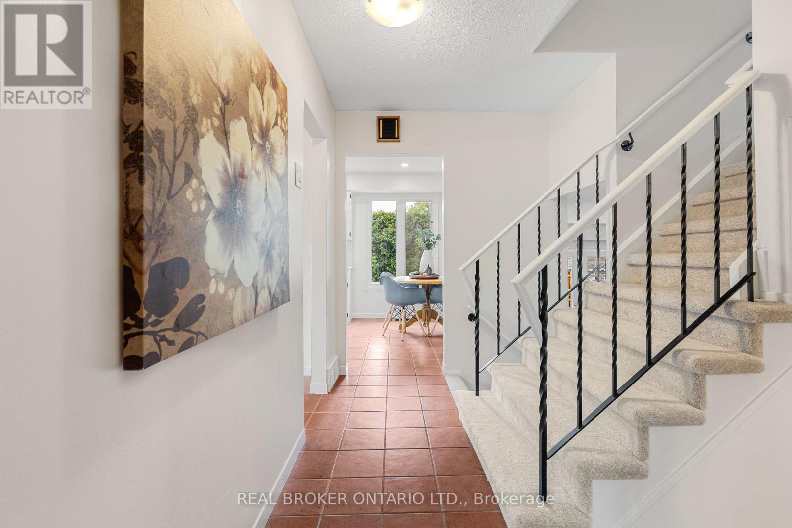 62 Herschel Crescent