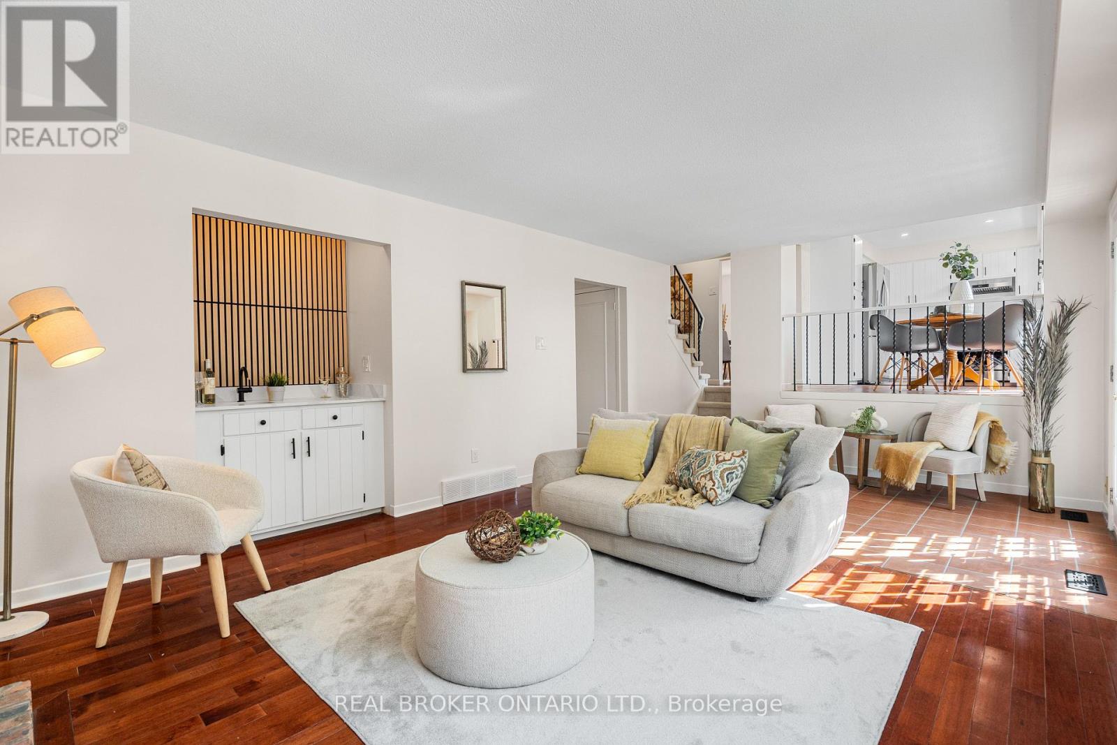 62 Herschel Crescent