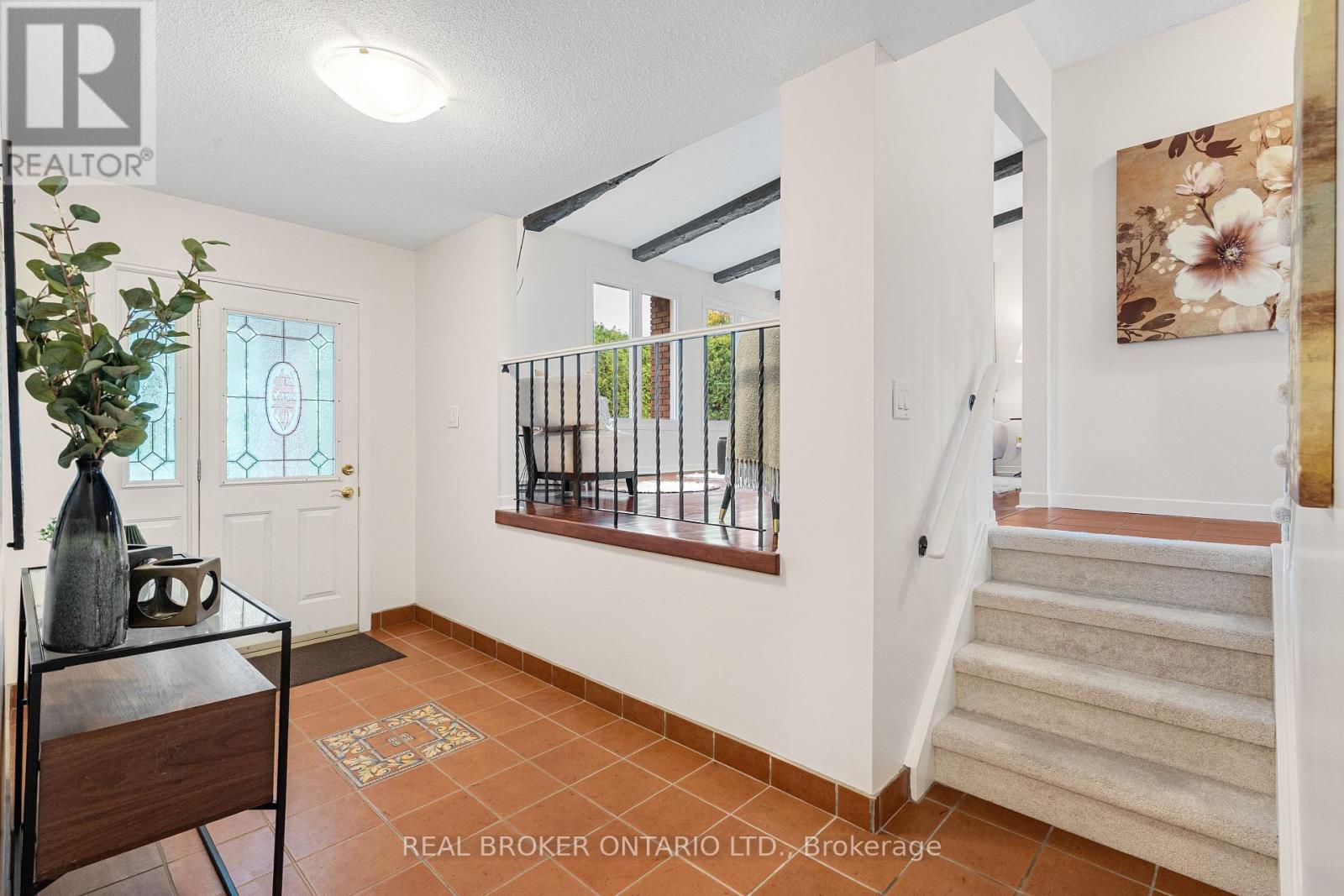 62 Herschel Crescent
