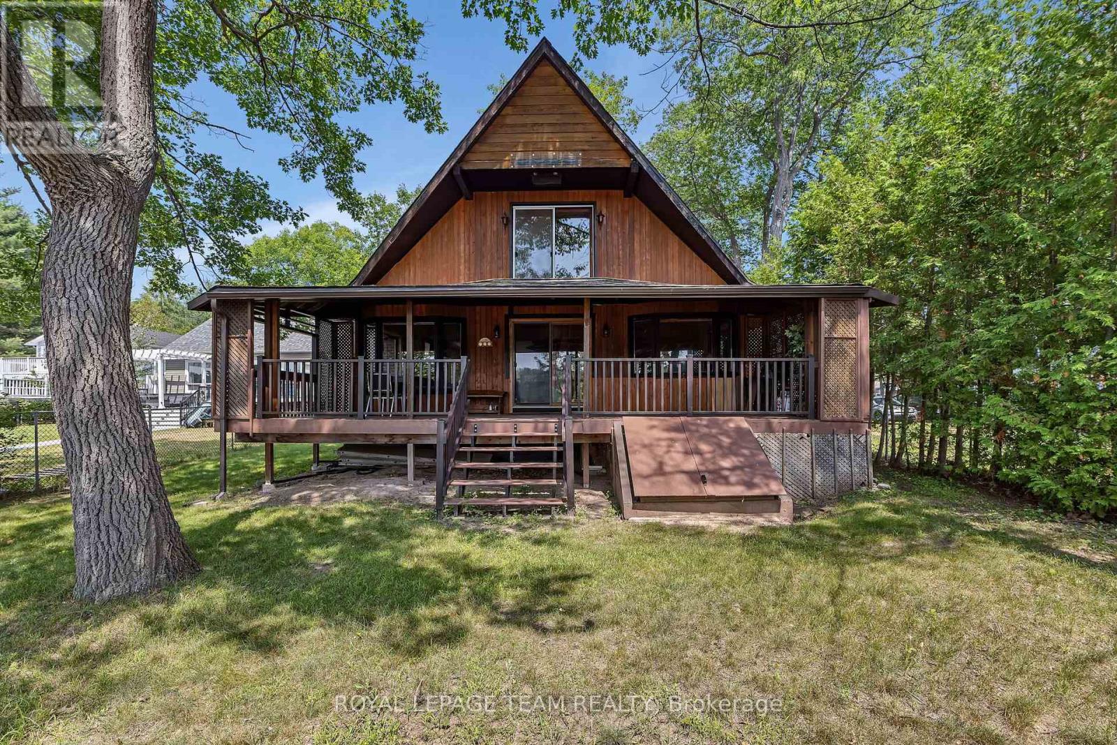 1210 Bayview Drive