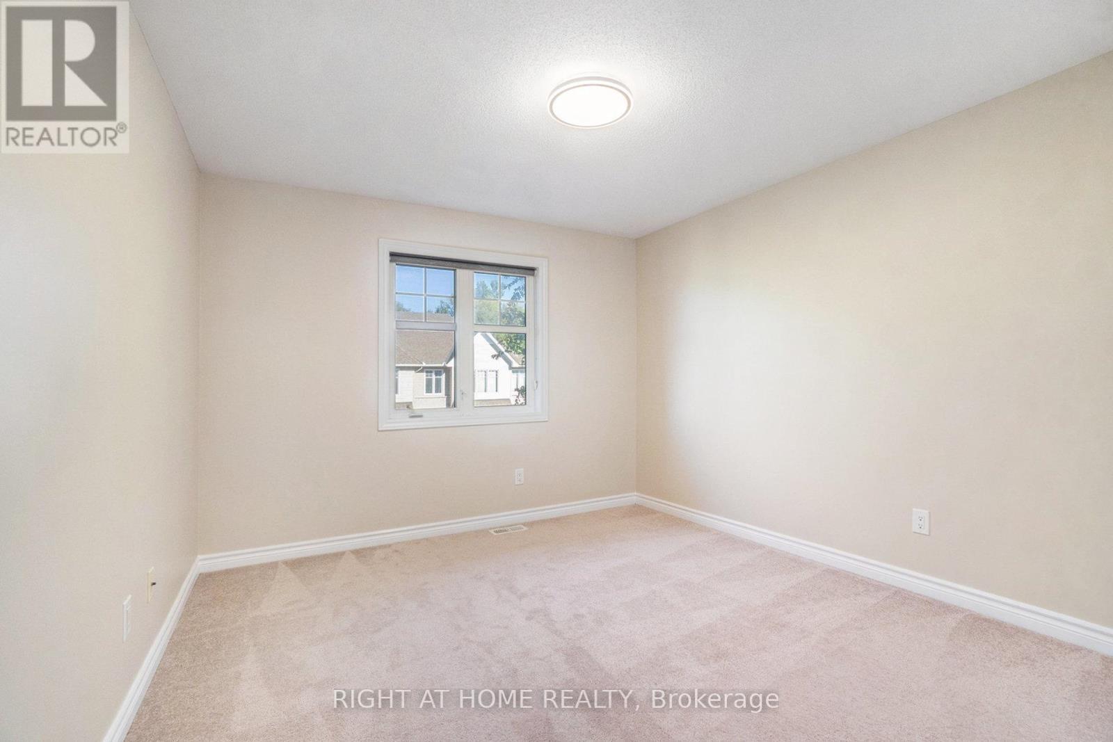 928 Bunchberry Way