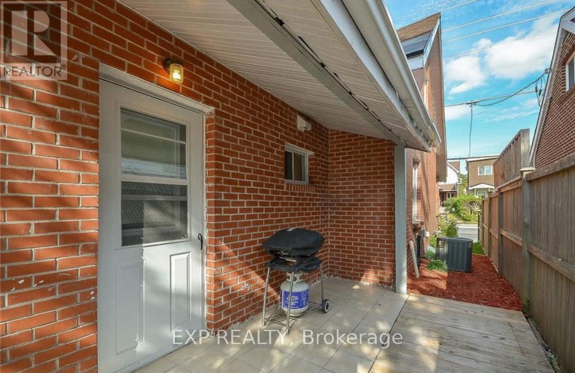 566 Kirkwood Avenue