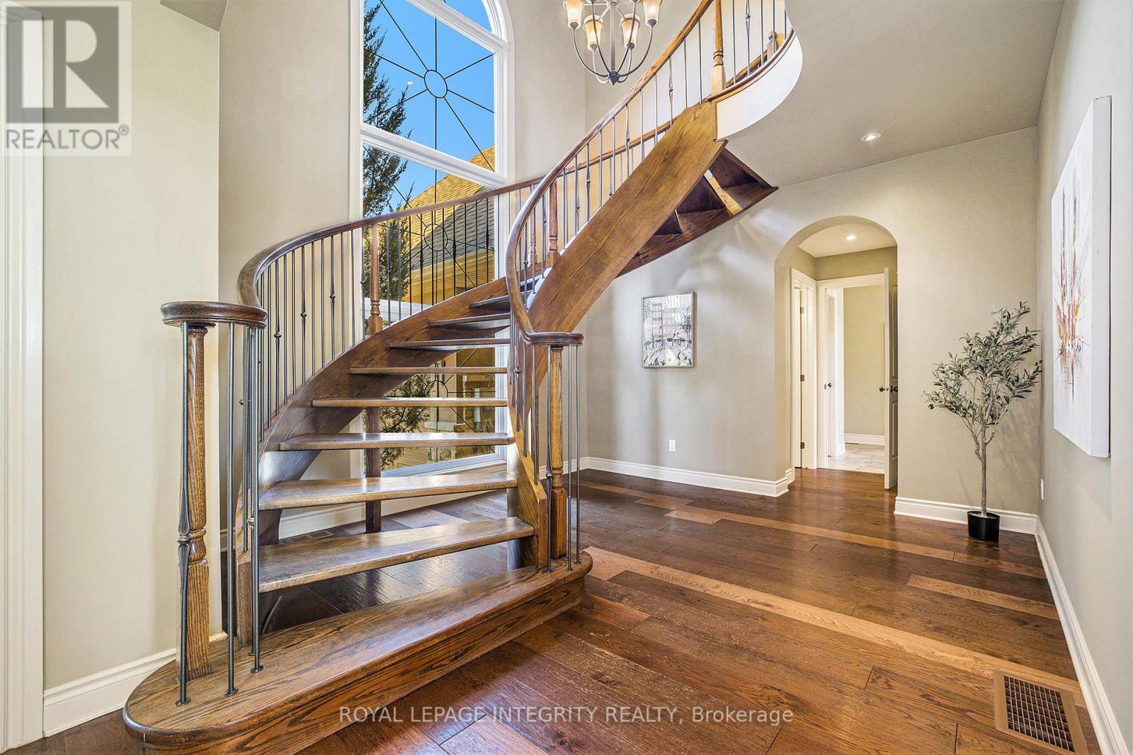 5844 Longhearth Way