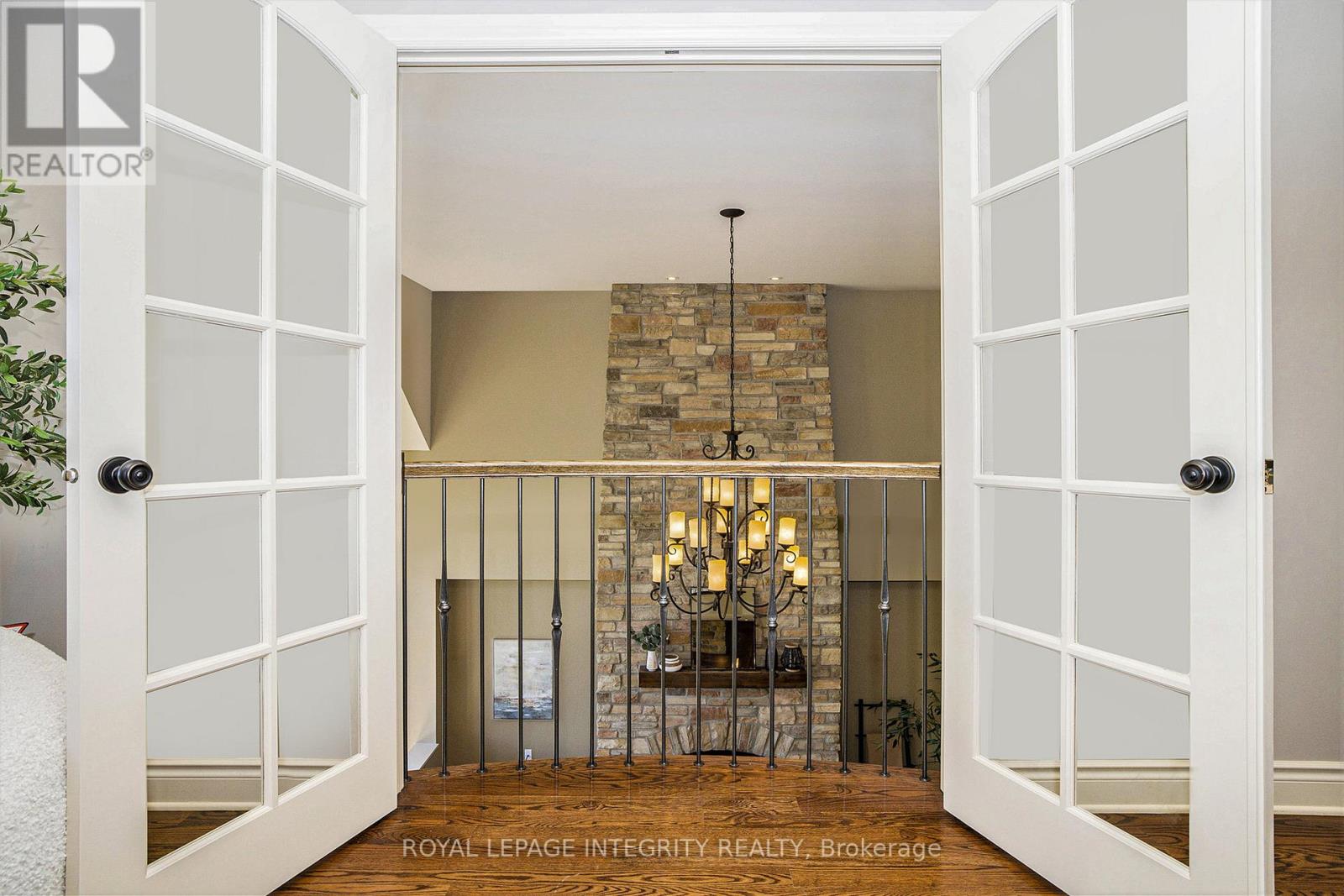 5844 Longhearth Way