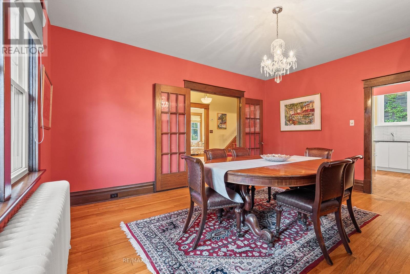 213 Glebe Avenue