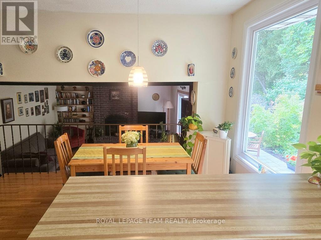 18 Diceman Crescent