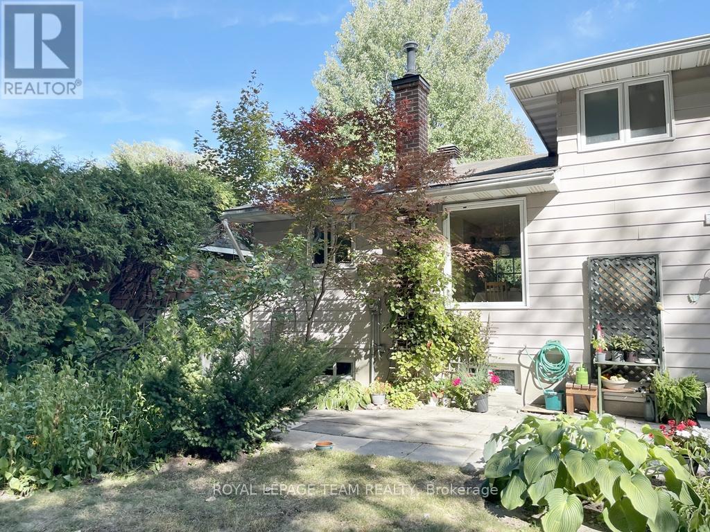18 Diceman Crescent