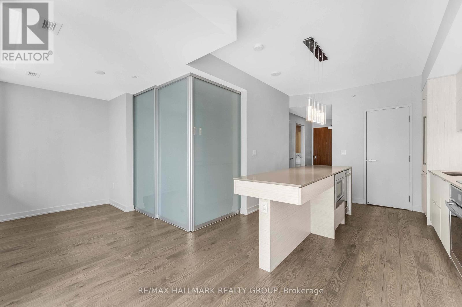 1501 - 101 Queen Street
