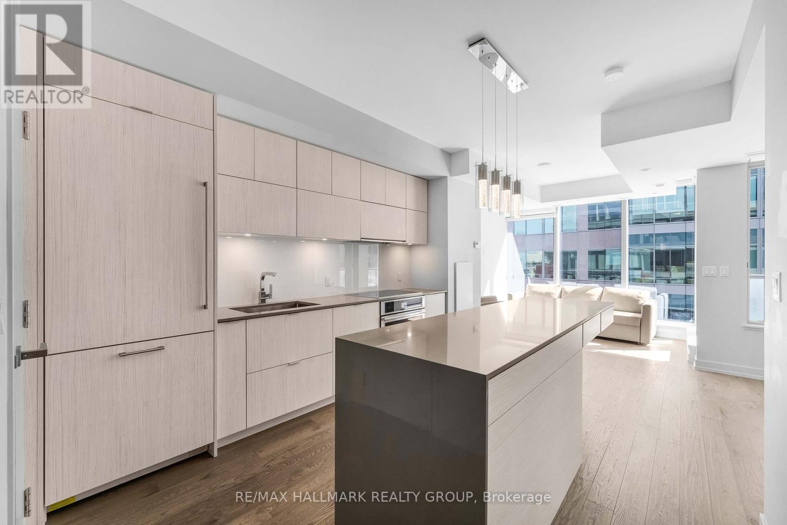 1501 - 101 Queen Street