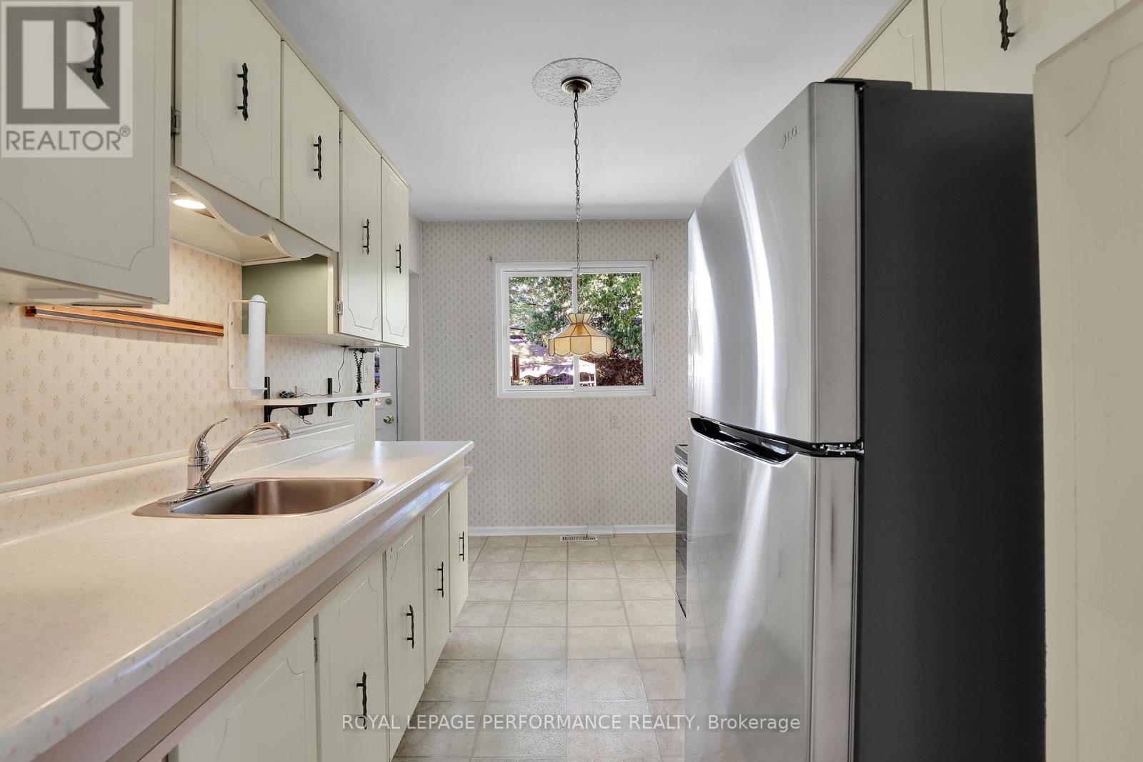 2337 Samuel Drive