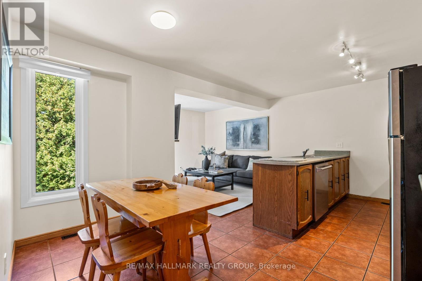 7 Naismith Crescent