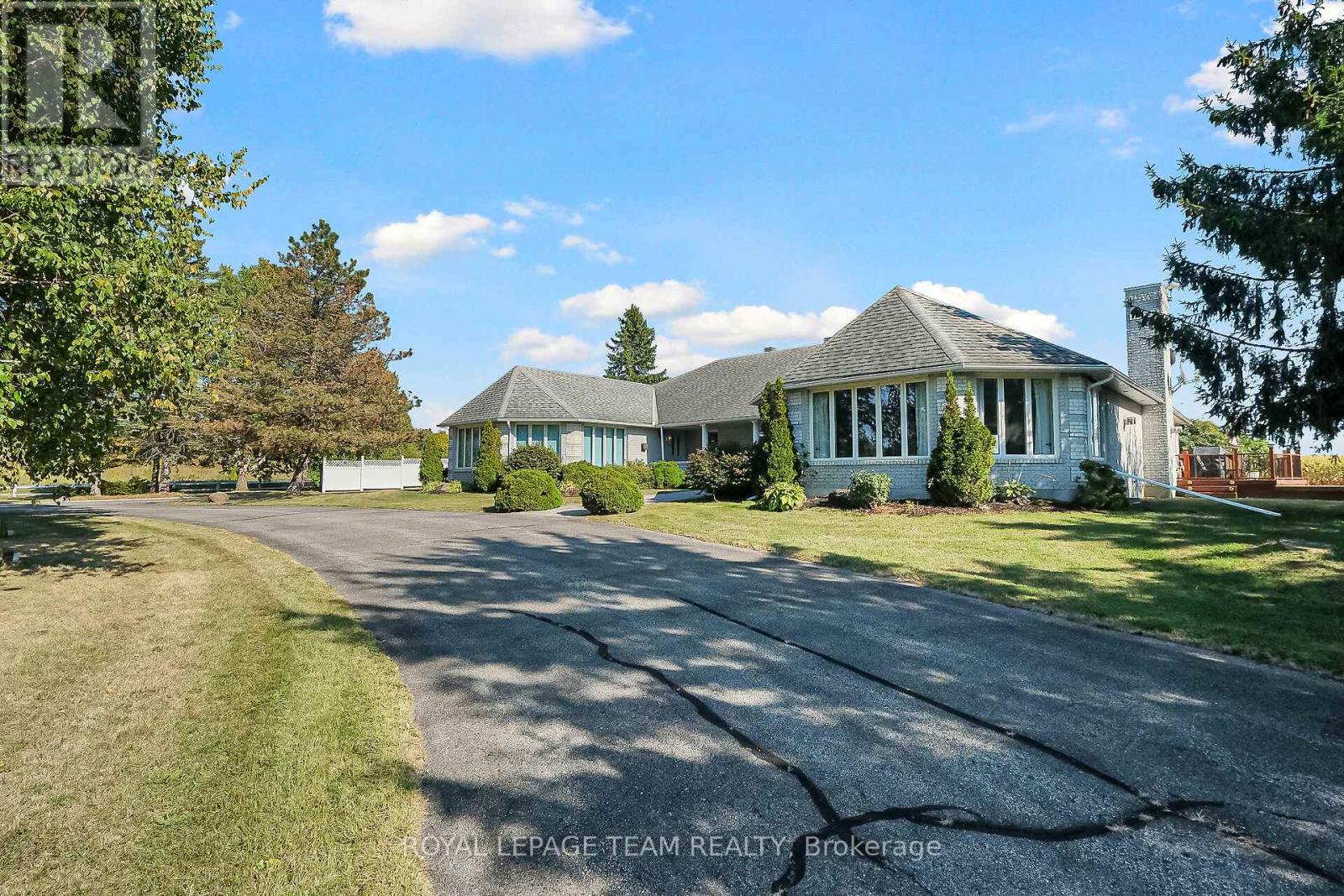 461 Campbells Side Road
