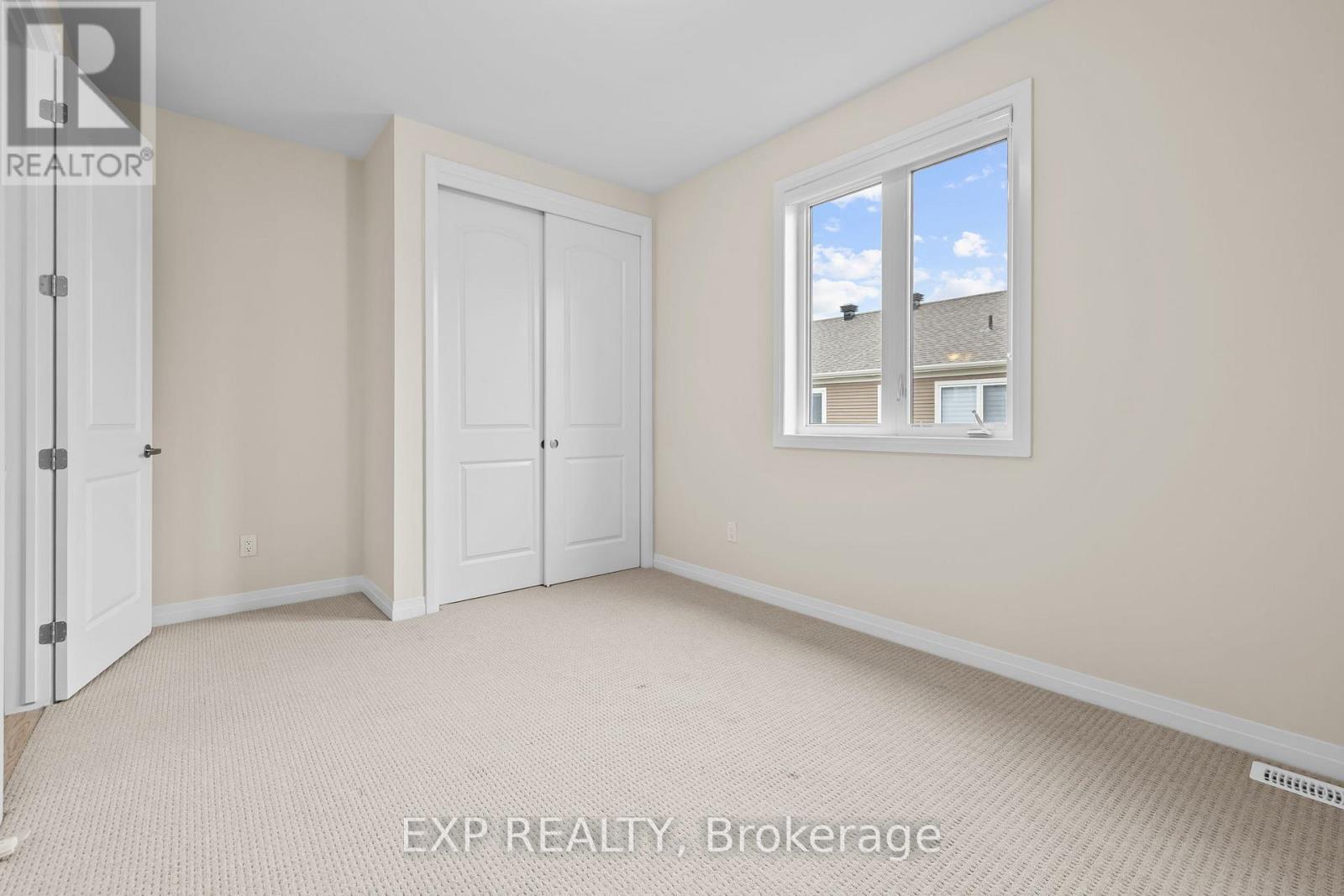 807 Mercier Crescent