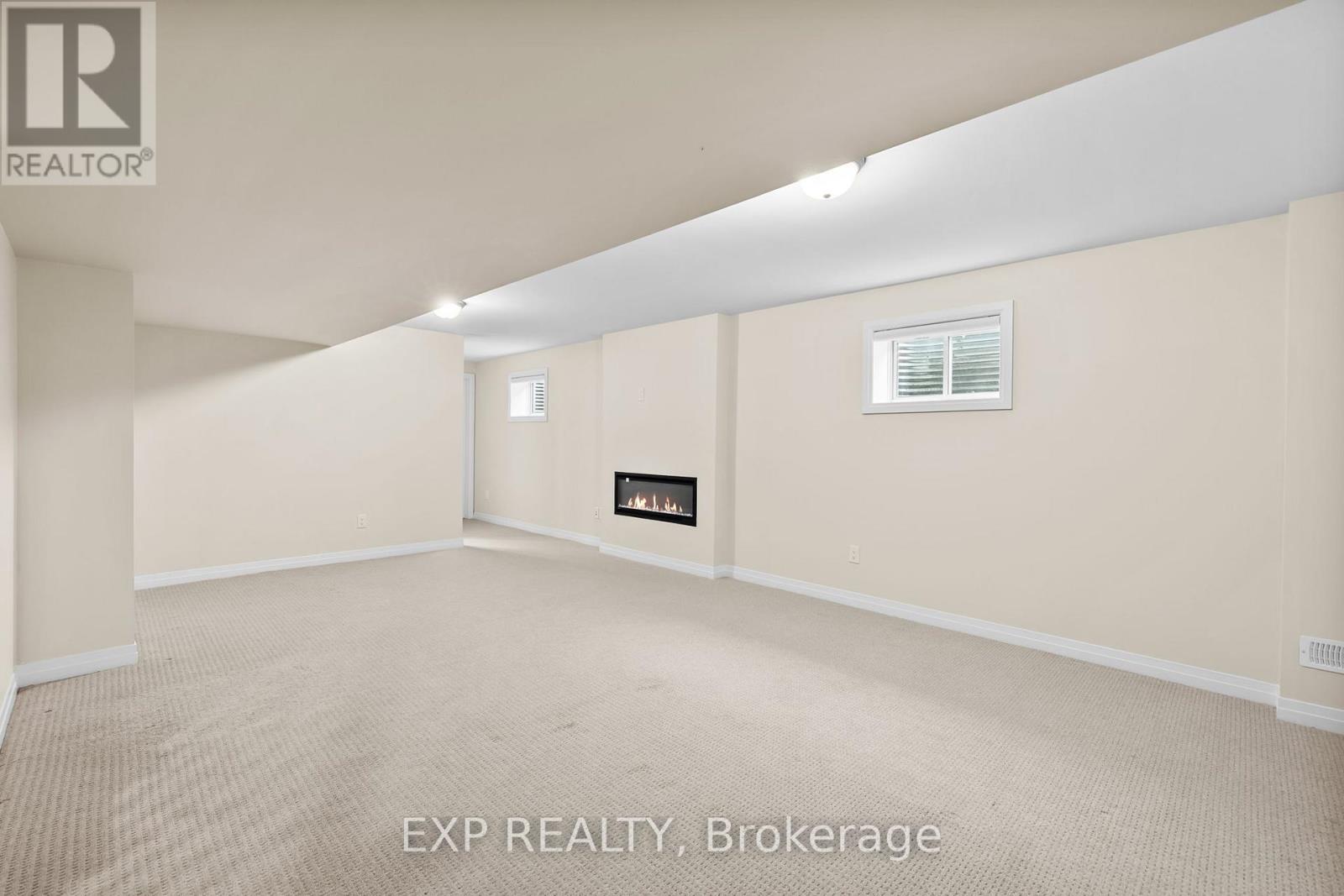 807 Mercier Crescent