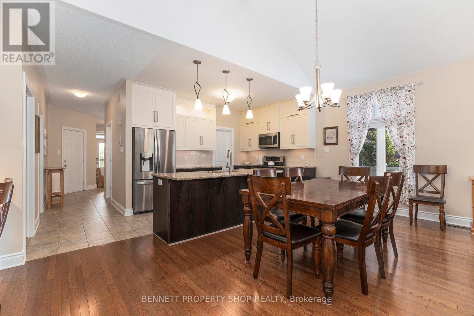 123 Elfin Grove