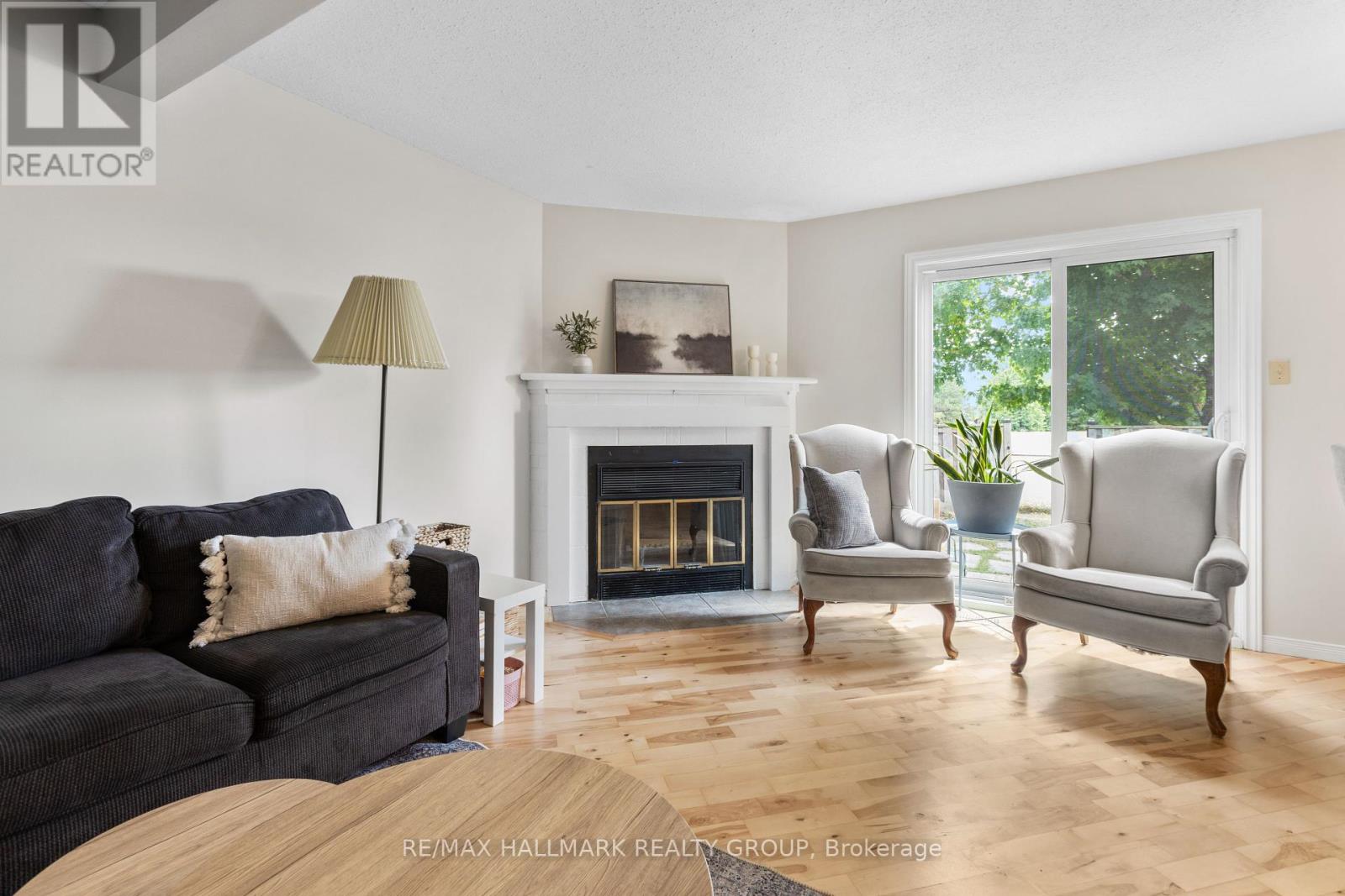 17 - 1598 Hoskins Crescent