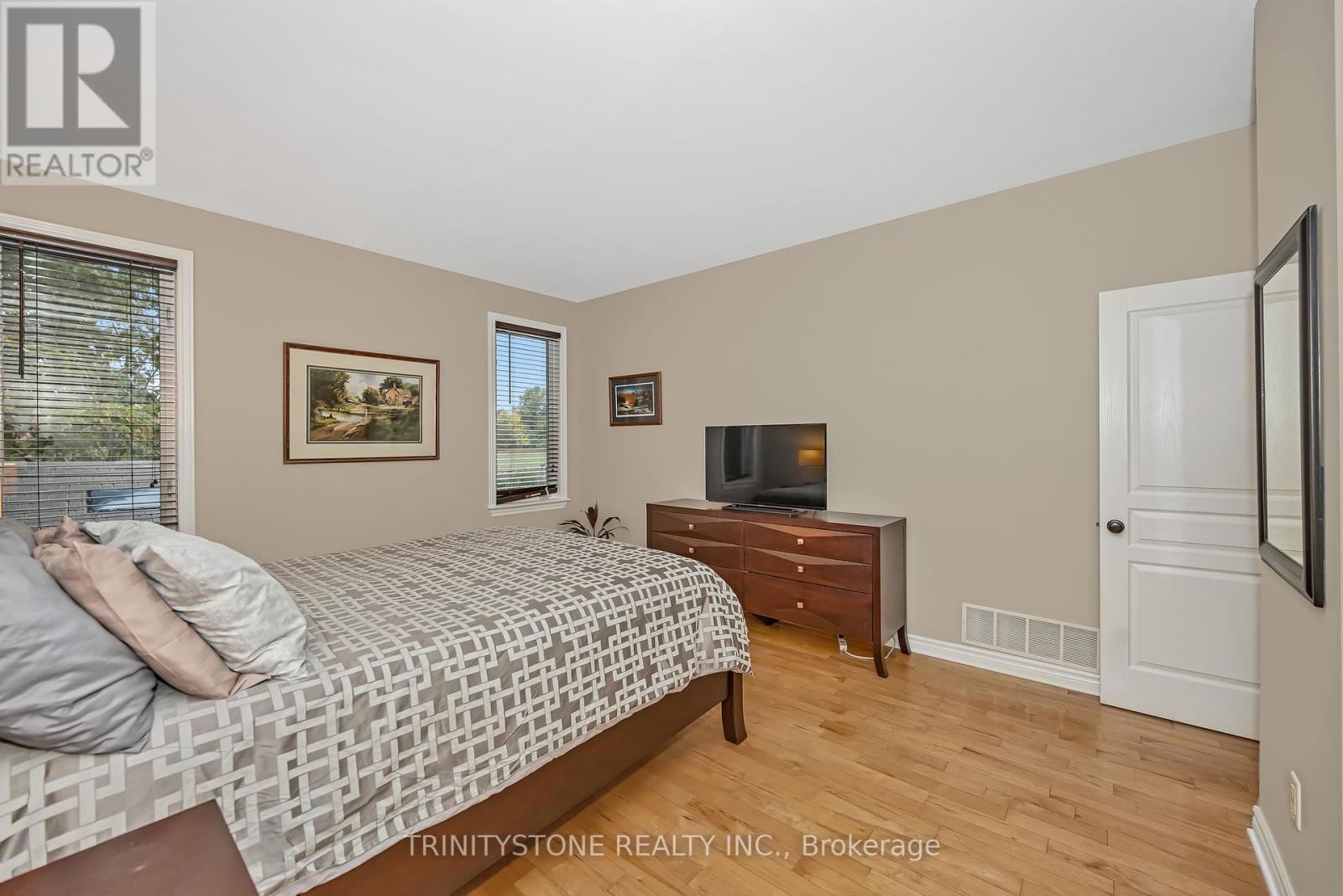 452 Landswood Way
