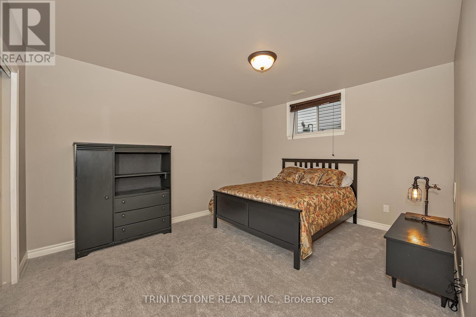 452 Landswood Way