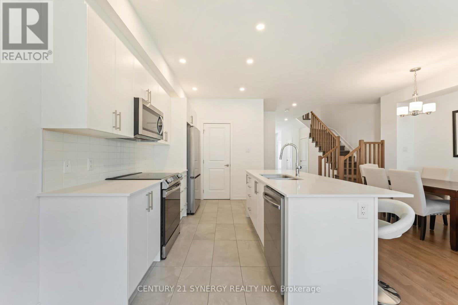 254 Finsbury Avenue