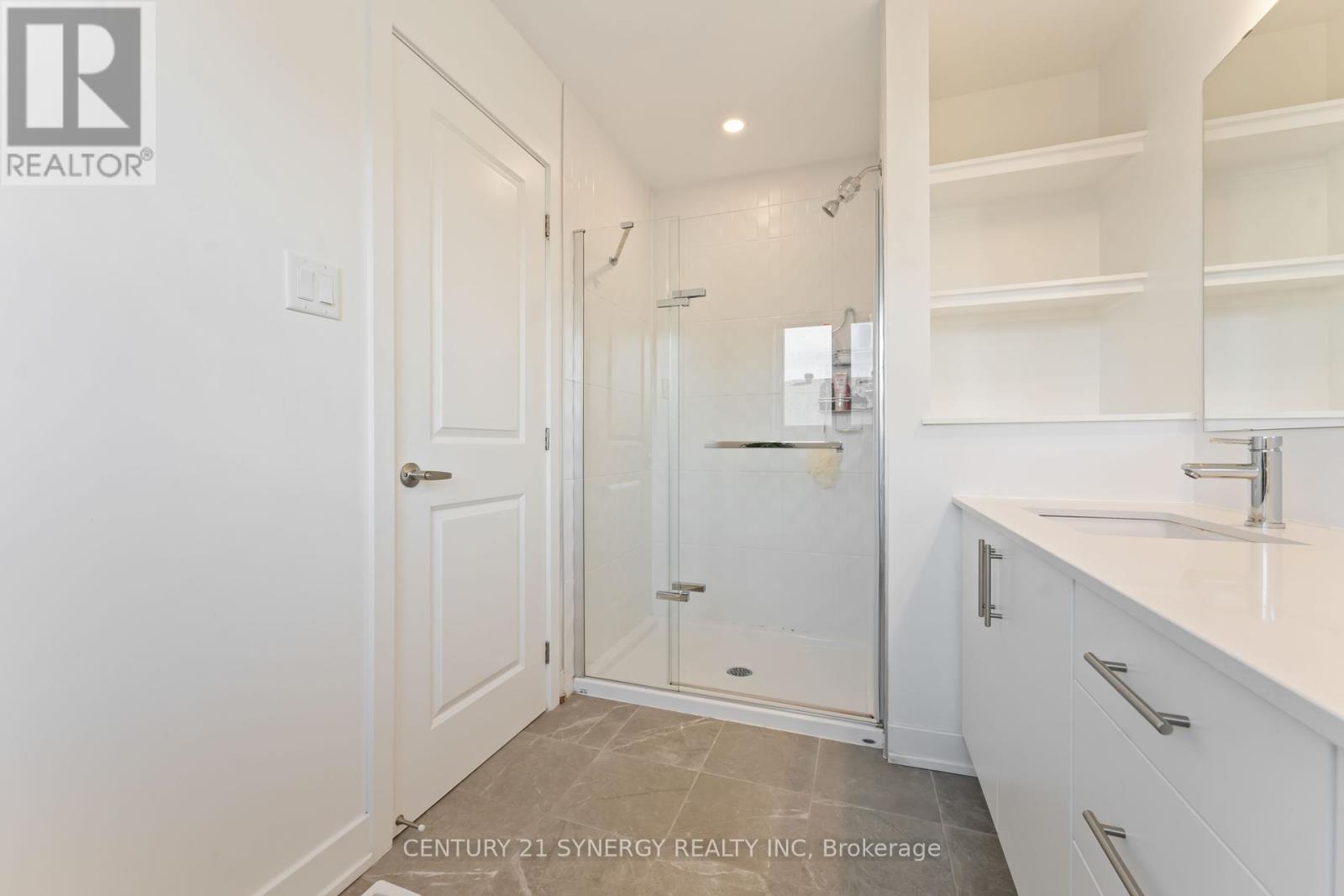 254 Finsbury Avenue