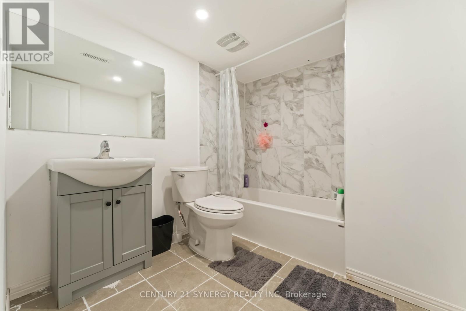 254 Finsbury Avenue
