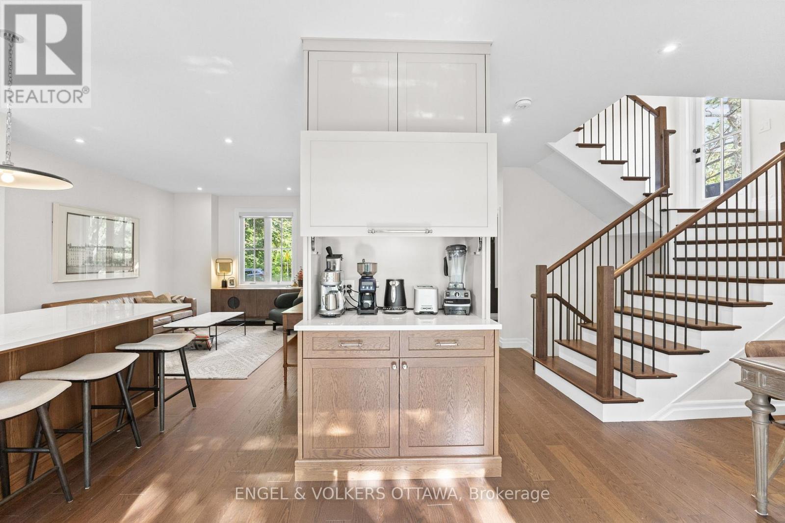 872 Iroquois Road