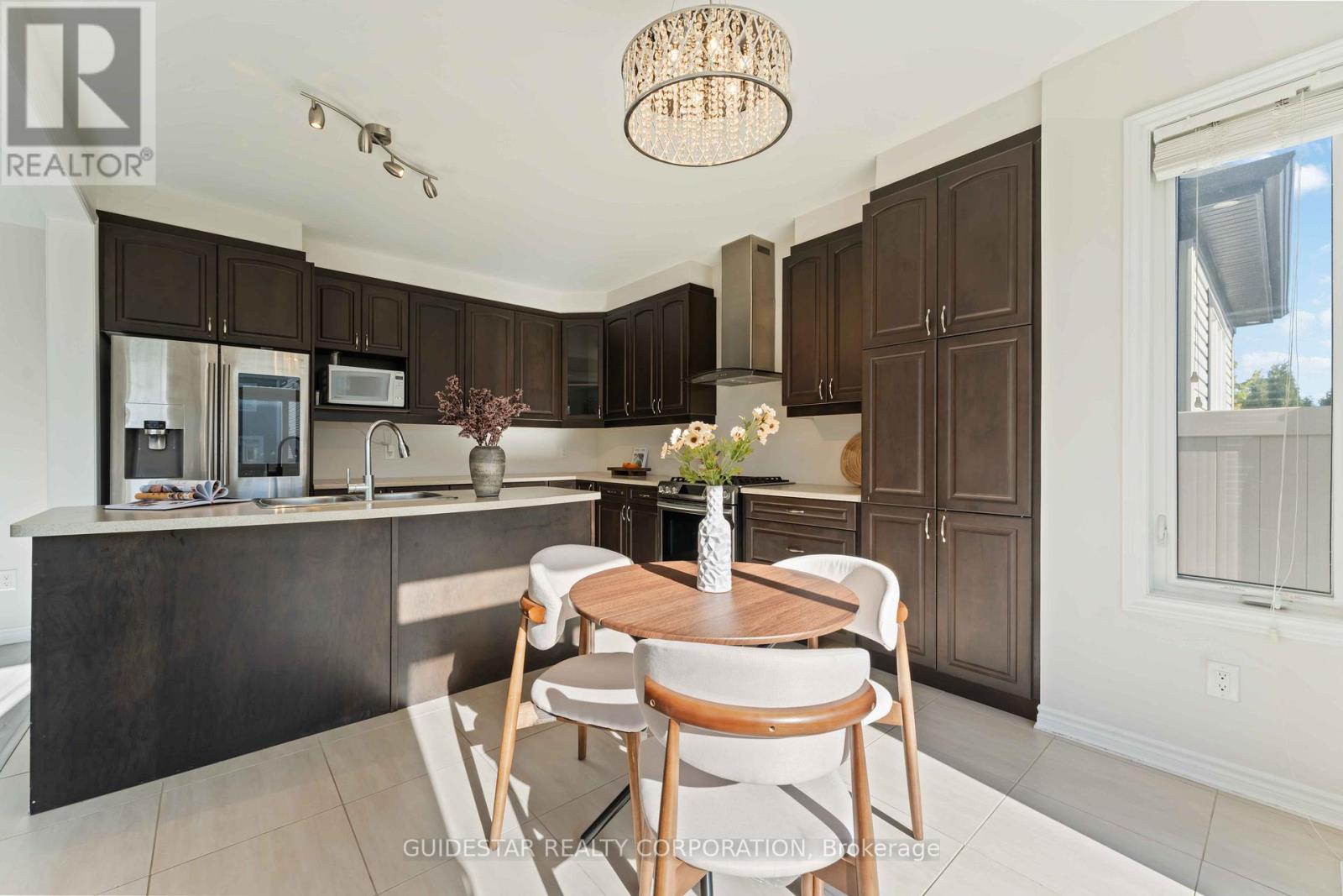 28 Oxalis Crescent