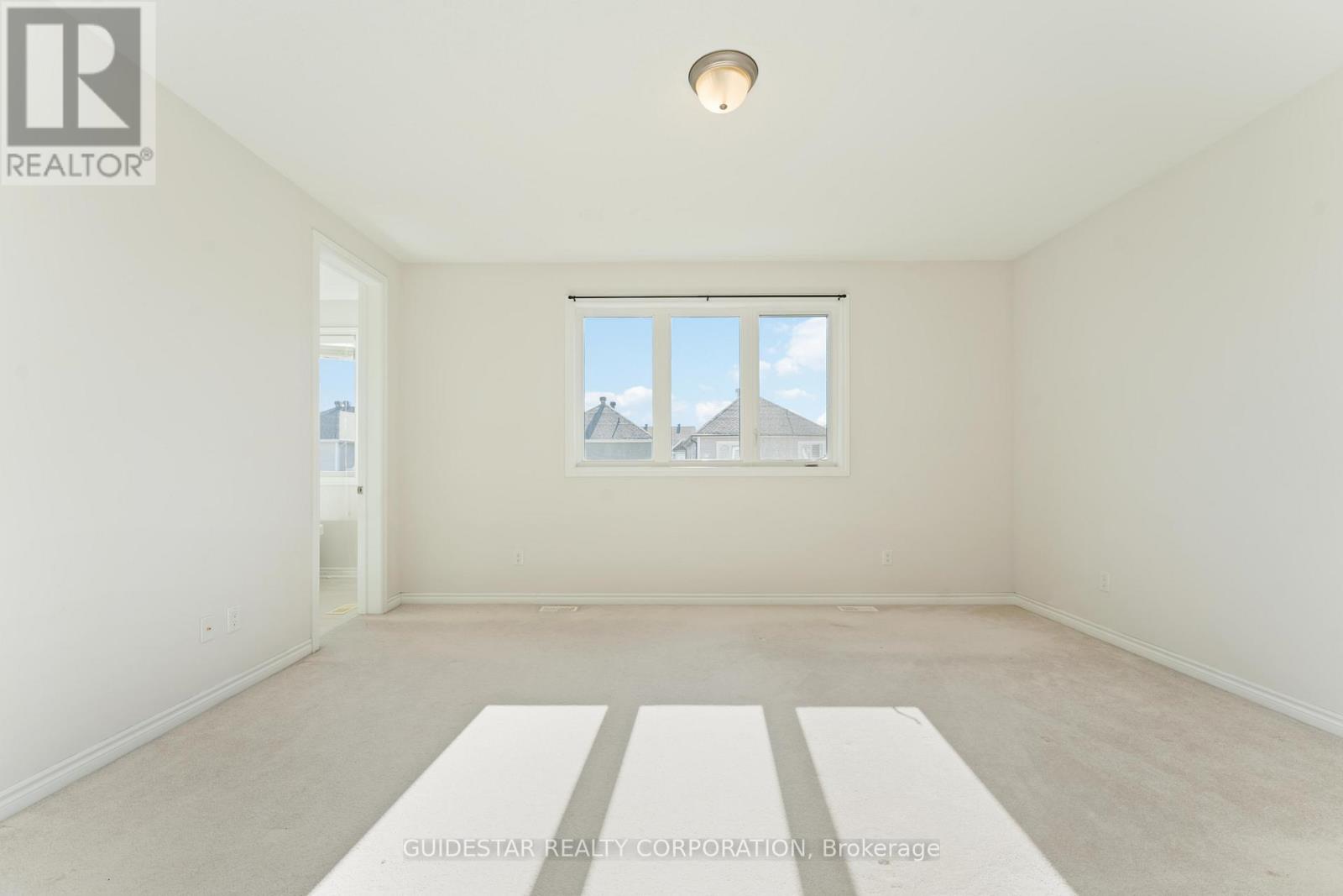 28 Oxalis Crescent