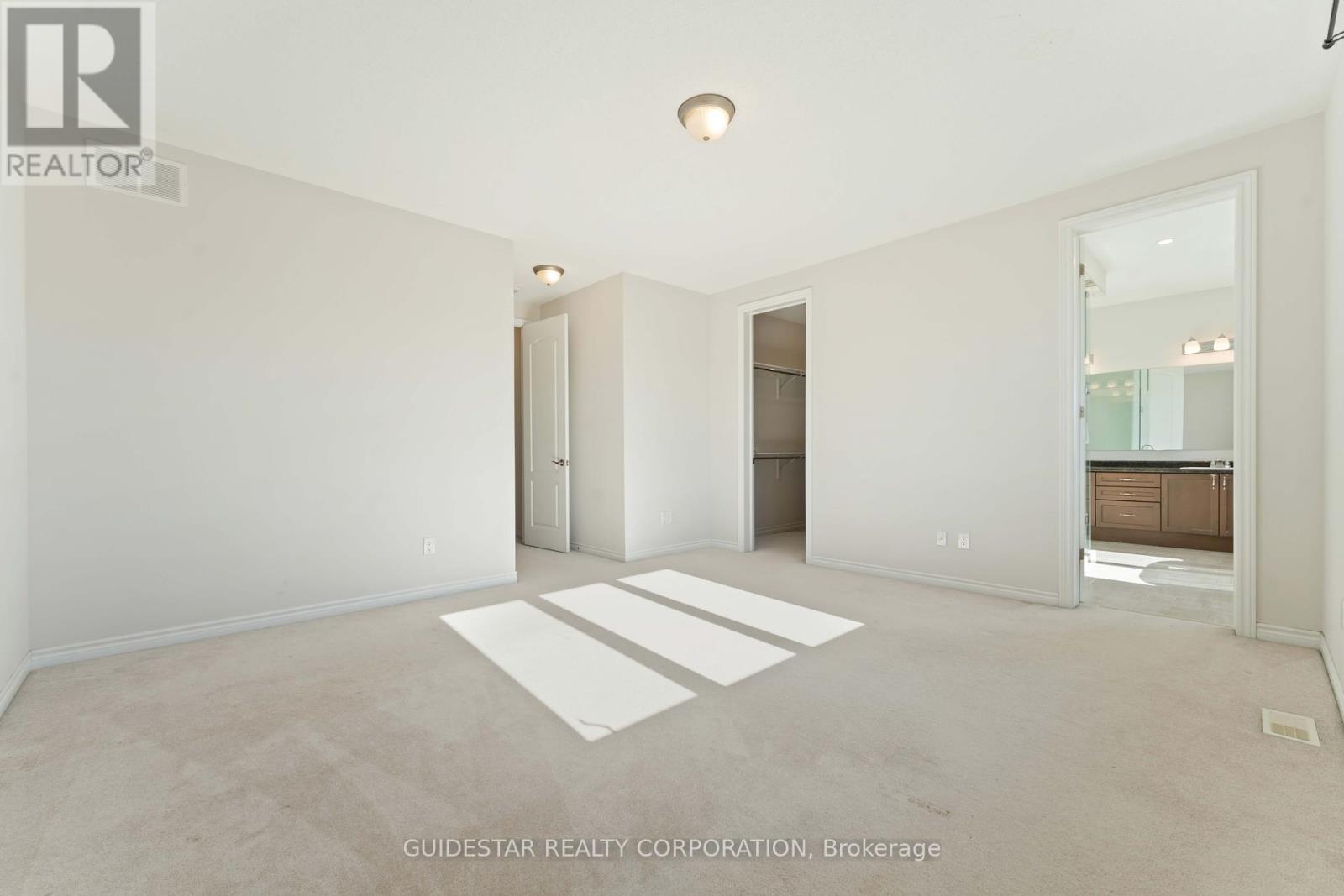 28 Oxalis Crescent