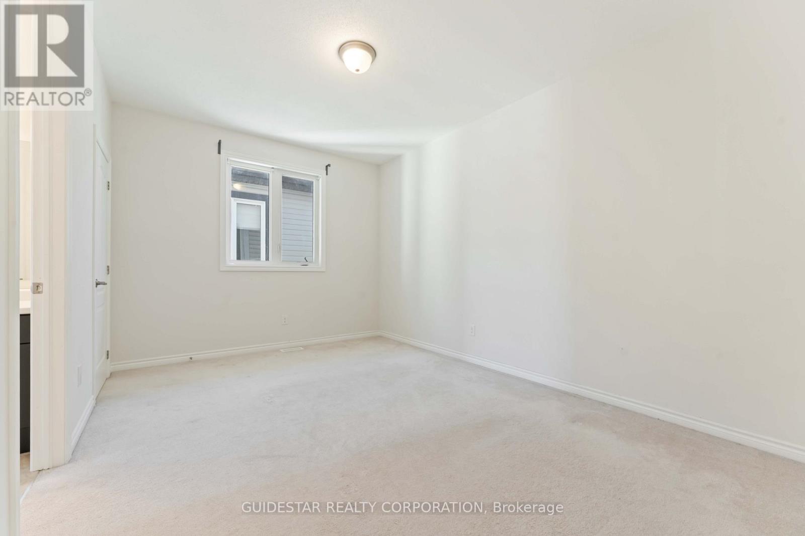 28 Oxalis Crescent