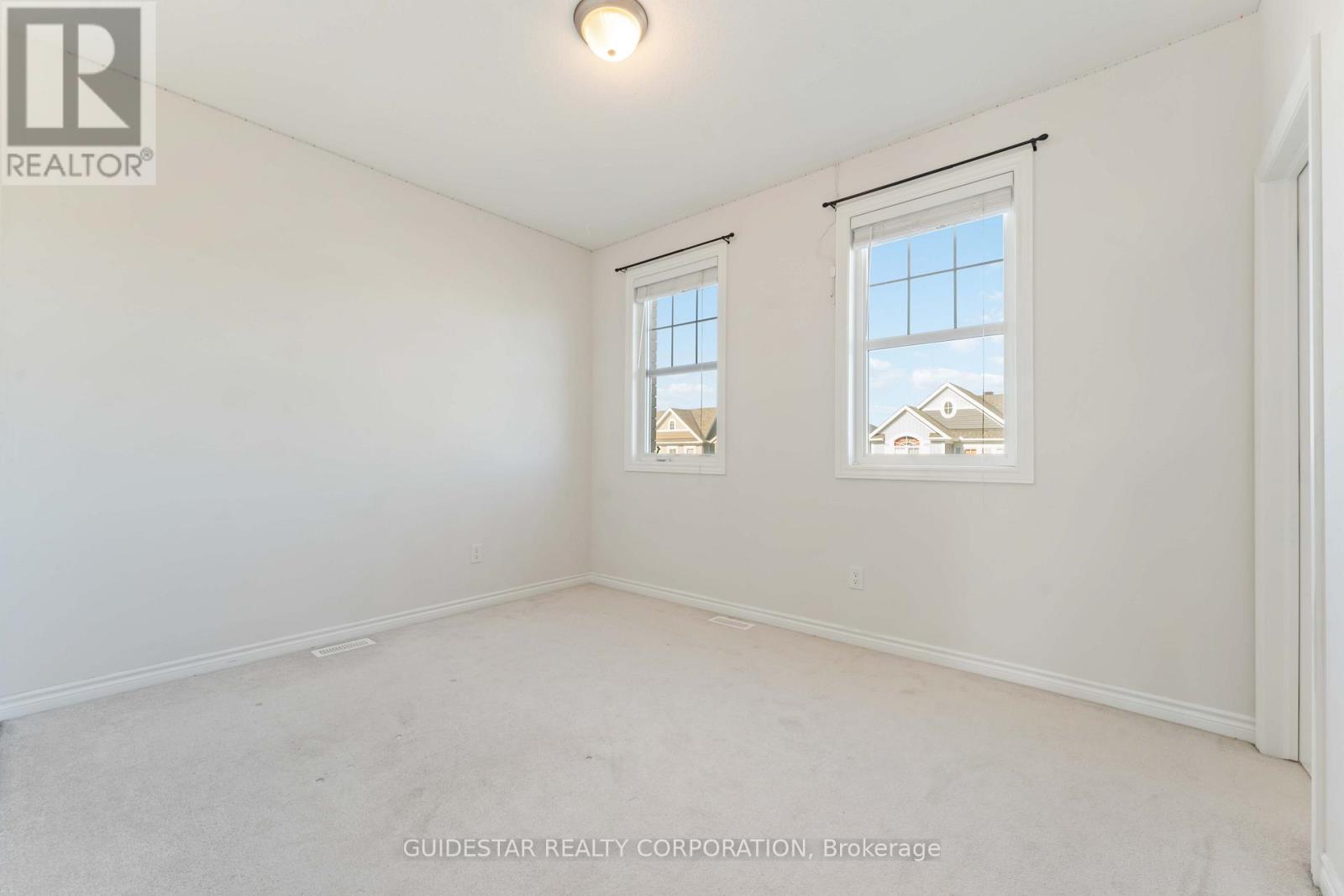 28 Oxalis Crescent