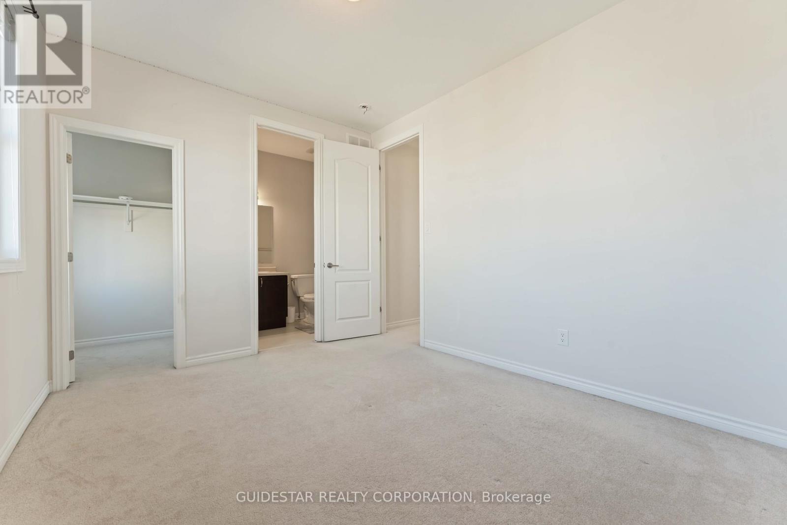 28 Oxalis Crescent