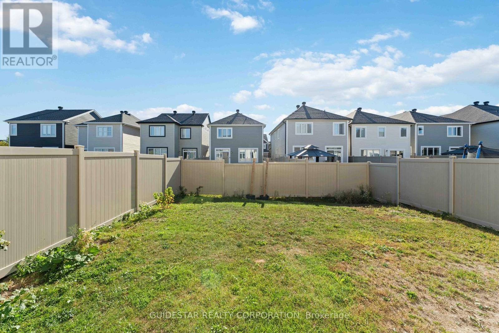 28 Oxalis Crescent