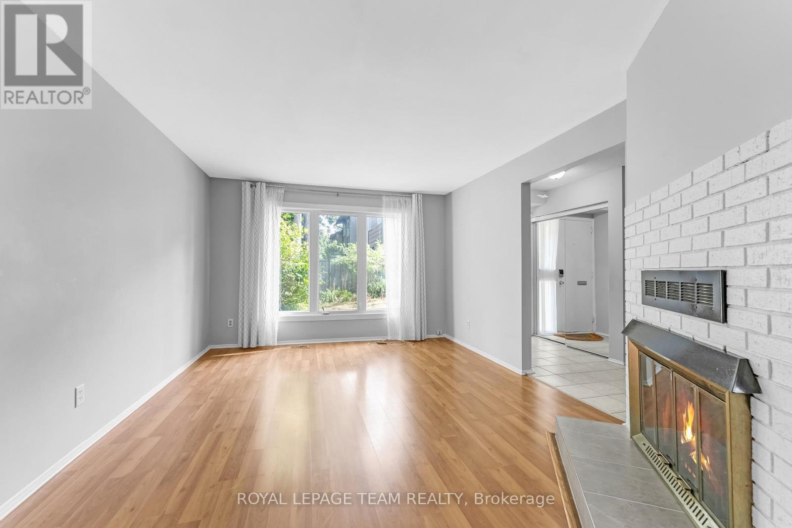 15 - 3691 Albion Road