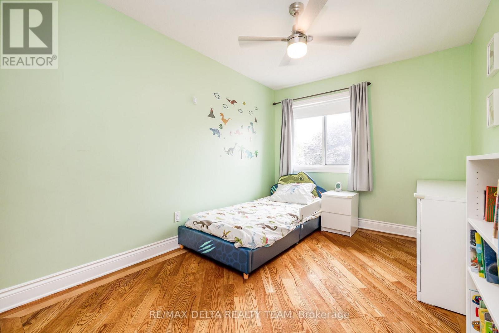 1540 Briarfield Crescent