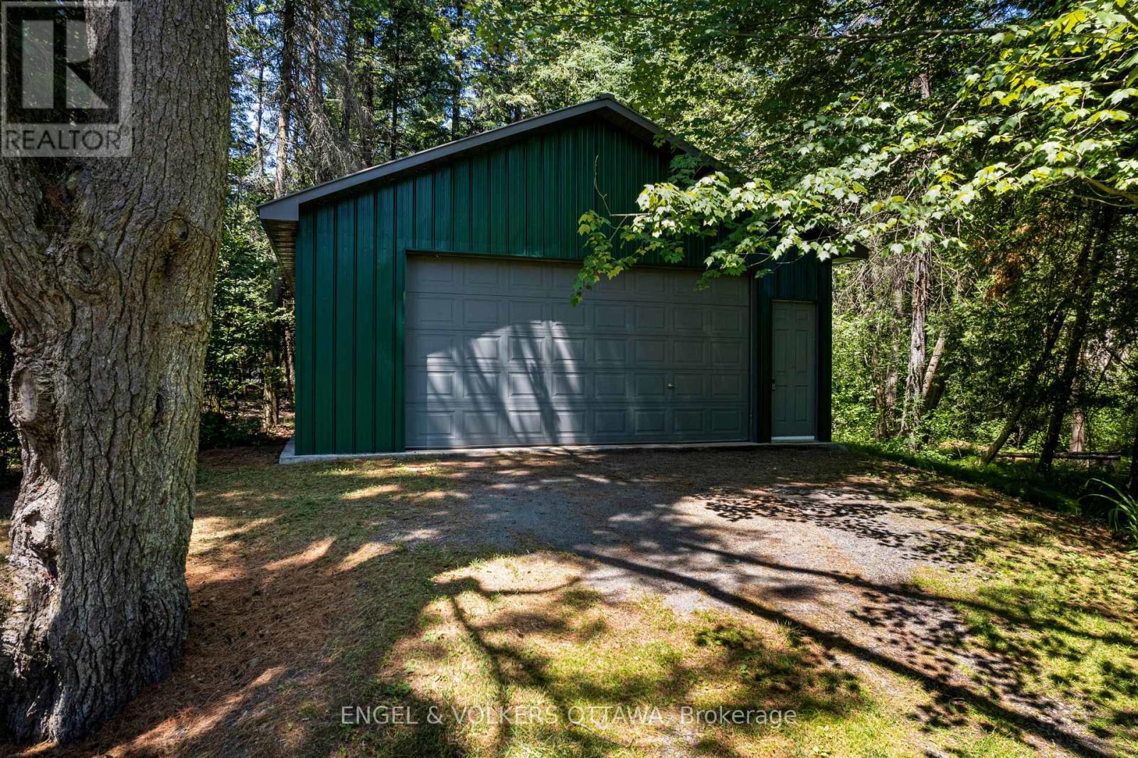 656 Spruce Ridge Road