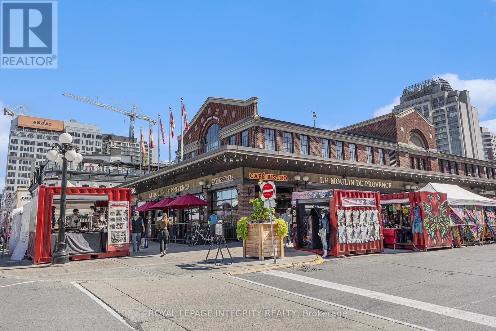 1a - 150 York Street