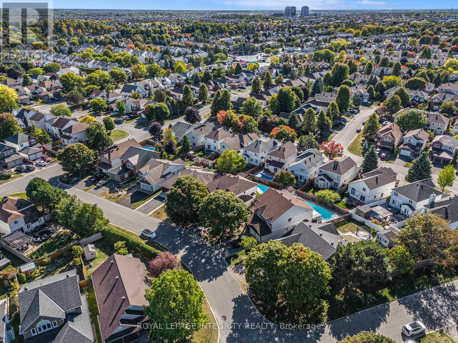 10 Maybrook Place