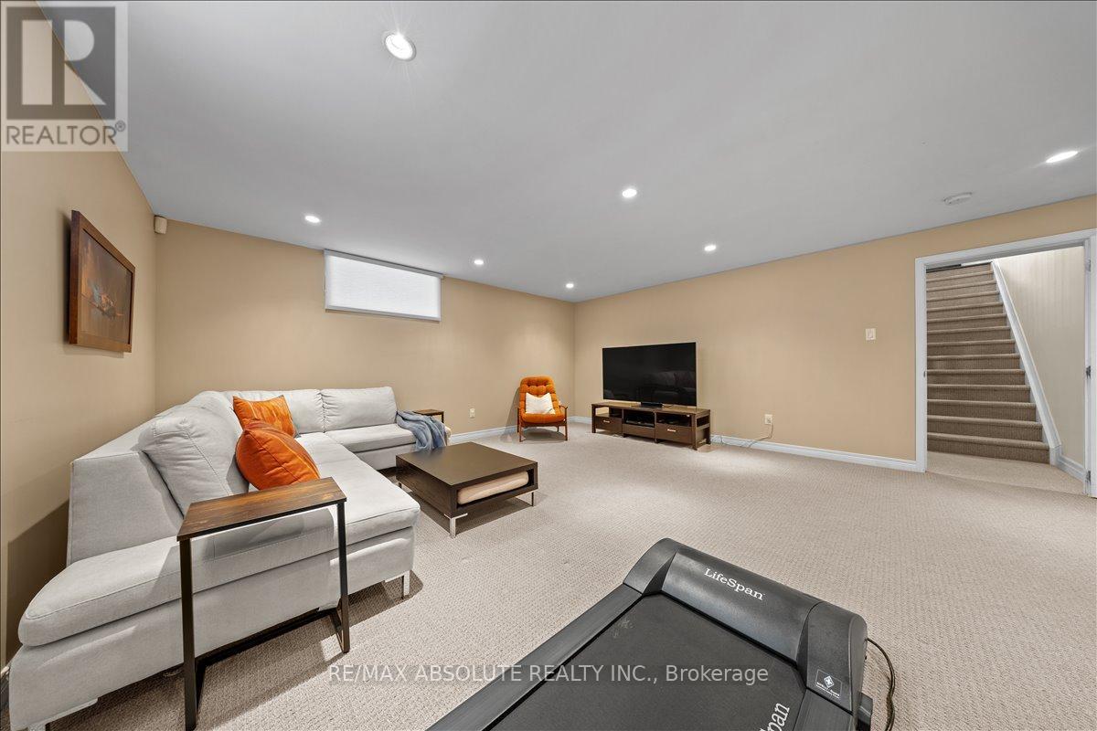 116 Elfin Grove