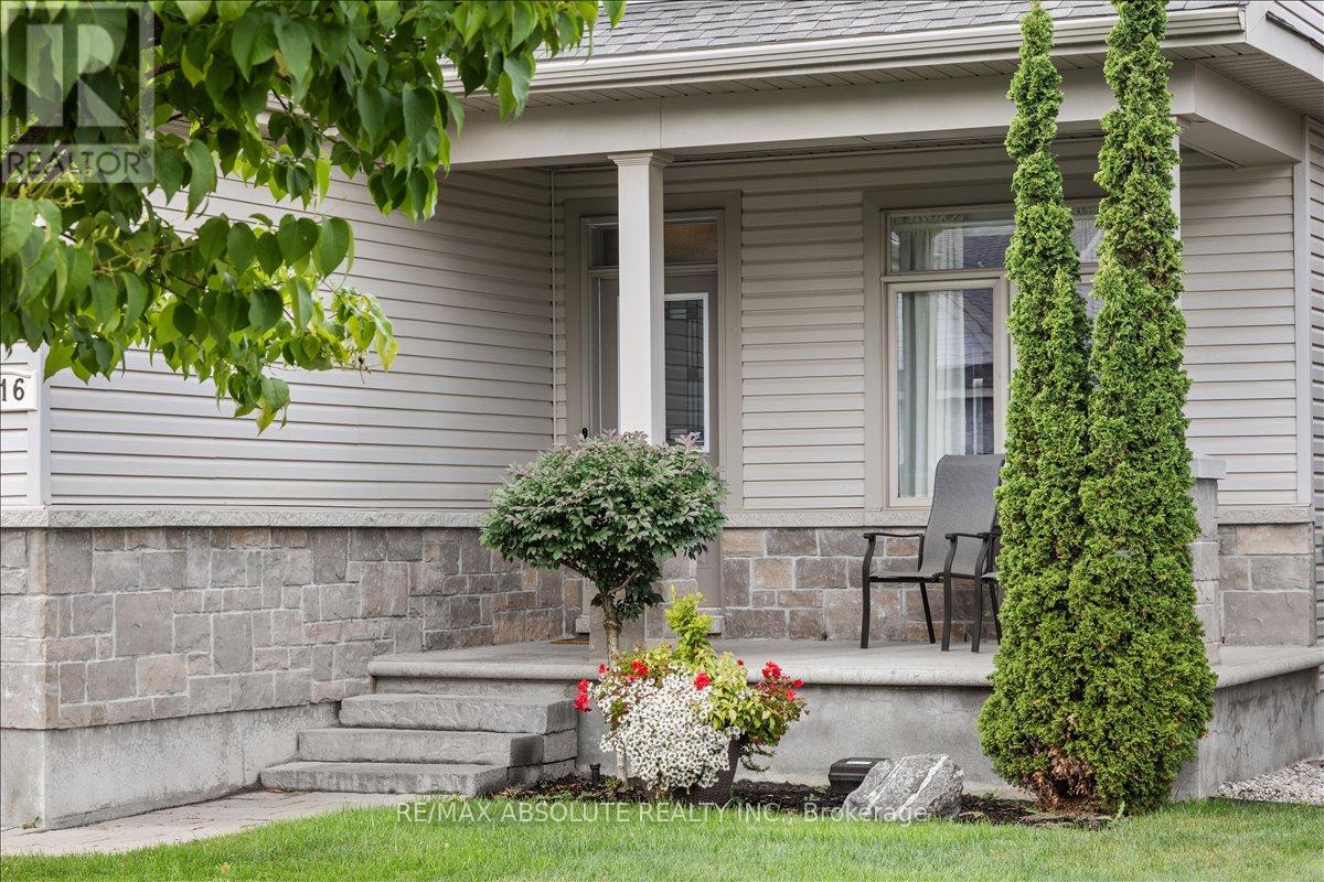 116 Elfin Grove