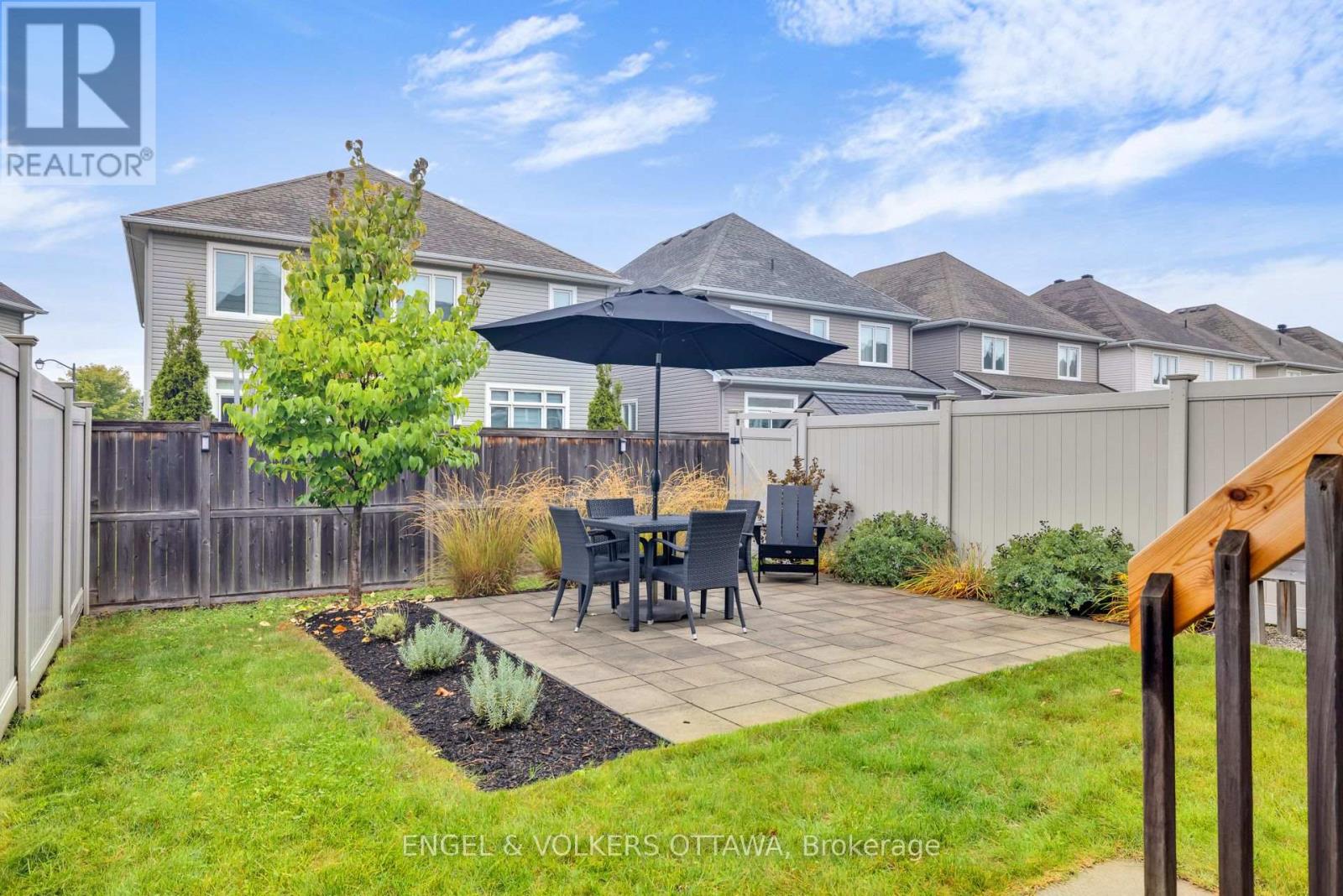 610 Egret Way