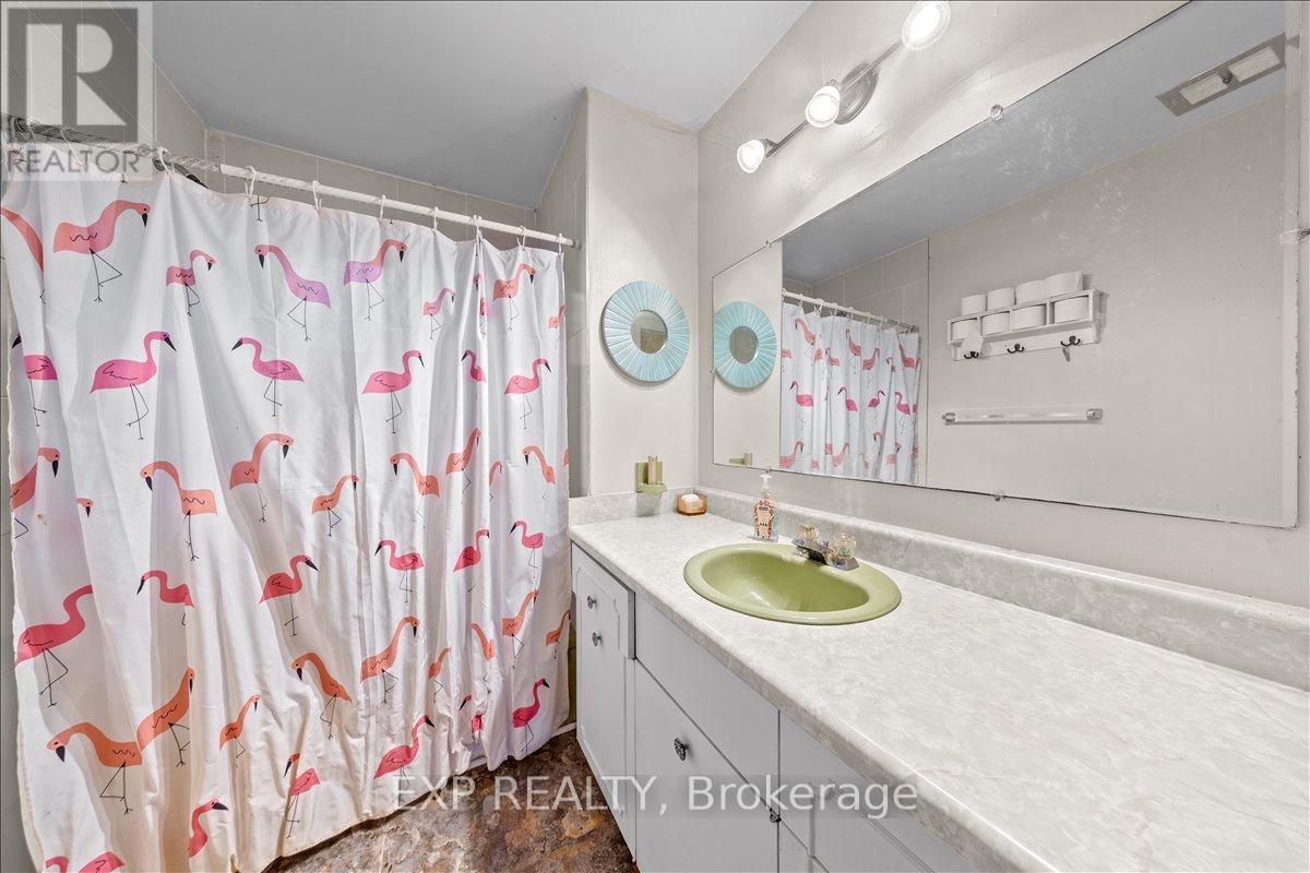 488 Bayview Drive