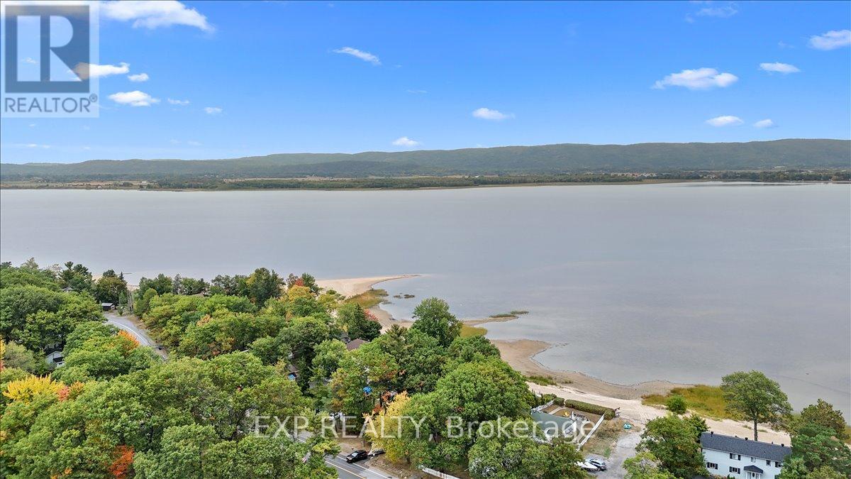 488 Bayview Drive