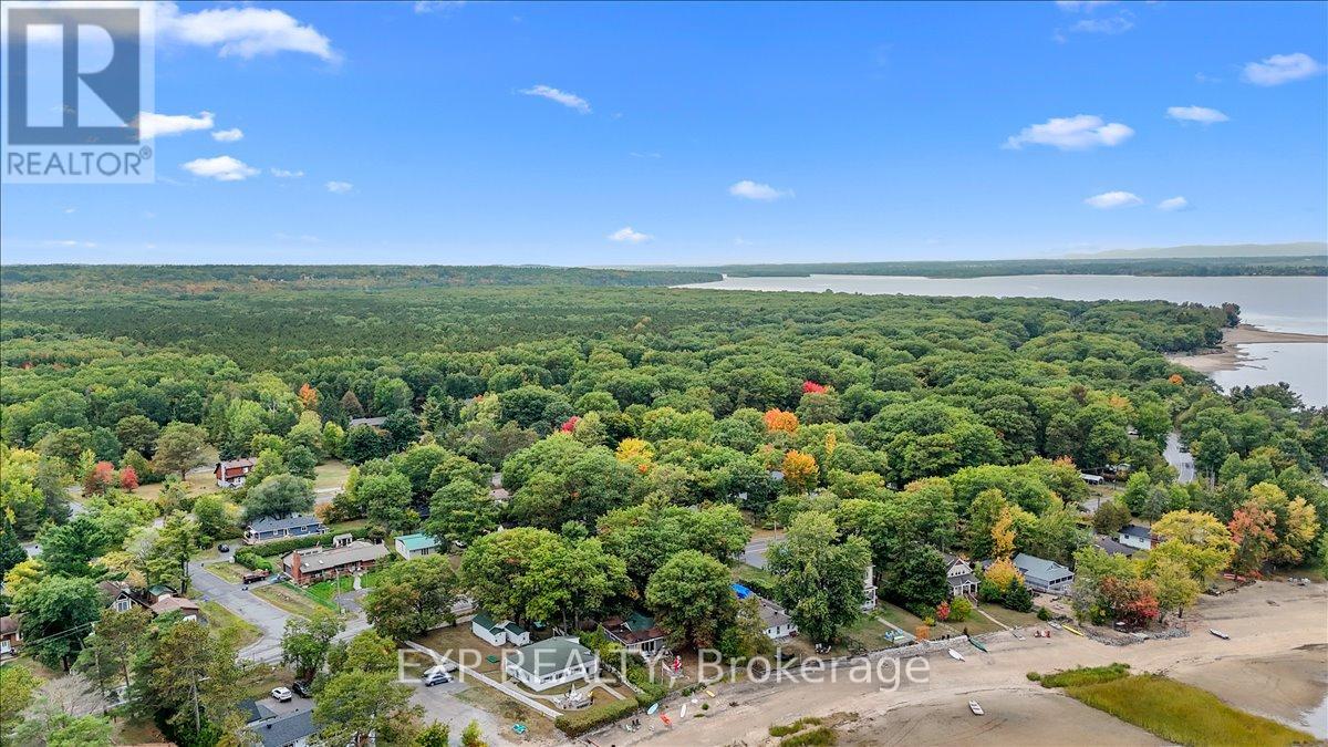 488 Bayview Drive
