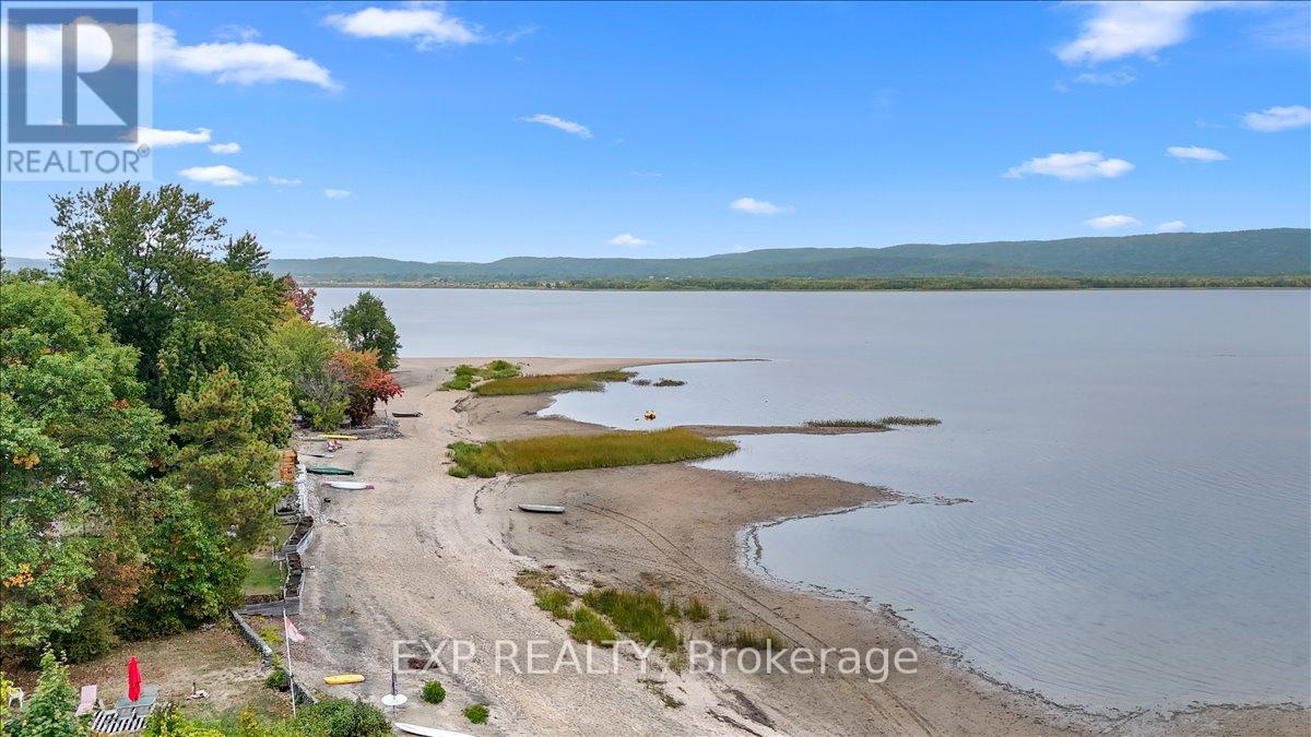 488 Bayview Drive